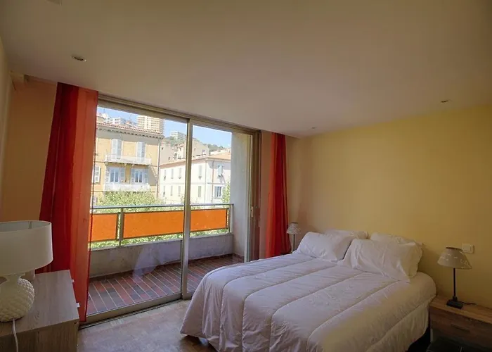 Cours General Leclerc